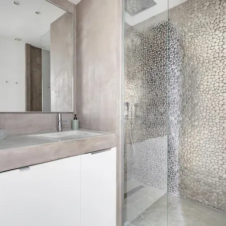Apartman Bnbnook - Stylish 2br - Pompidou & De